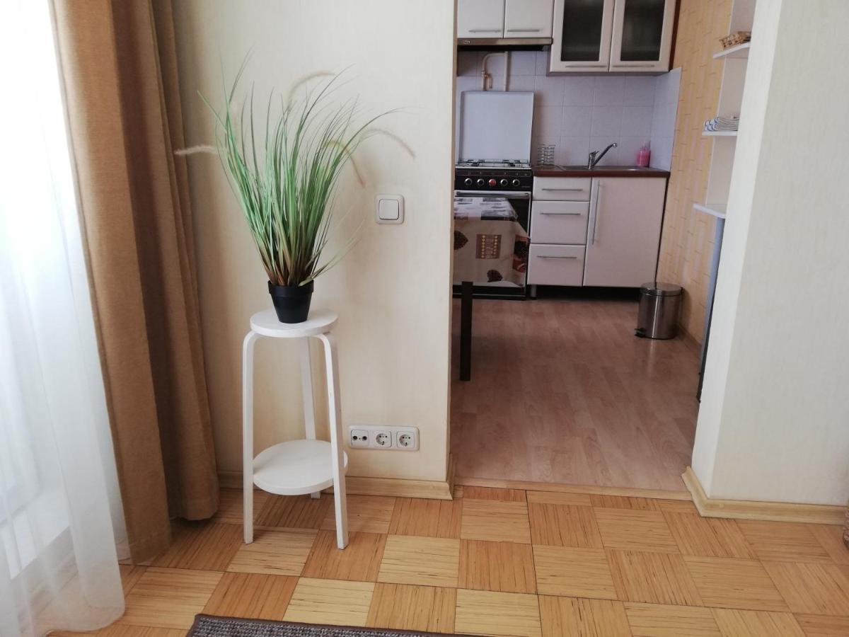 15 Minutes From The Beach And City Center 7 Minutes From The Airport Riga Dış mekan fotoğraf